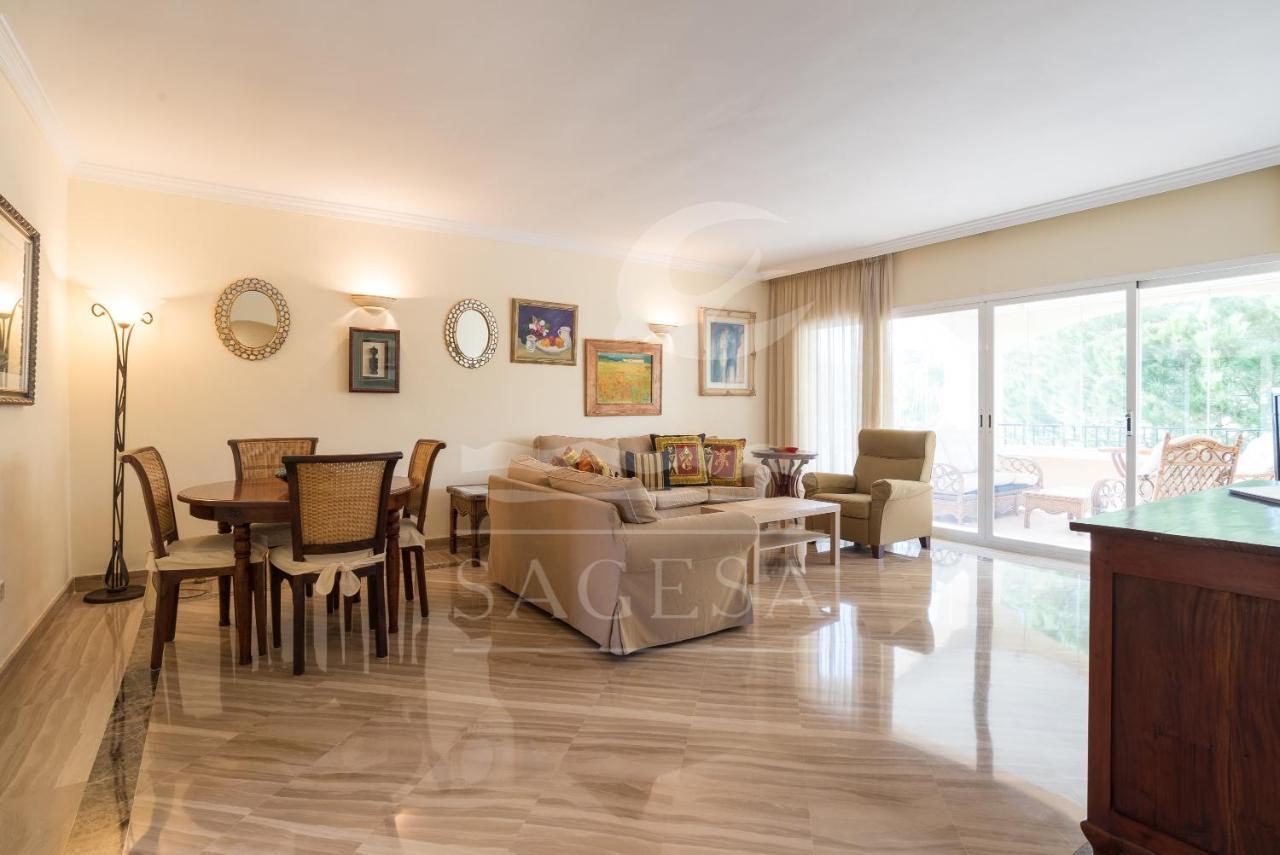 Hacienda Playa Lägenhet Marbella Exteriör bild