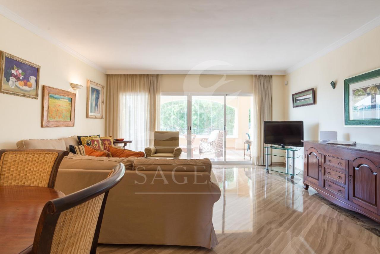 Hacienda Playa Lägenhet Marbella Exteriör bild