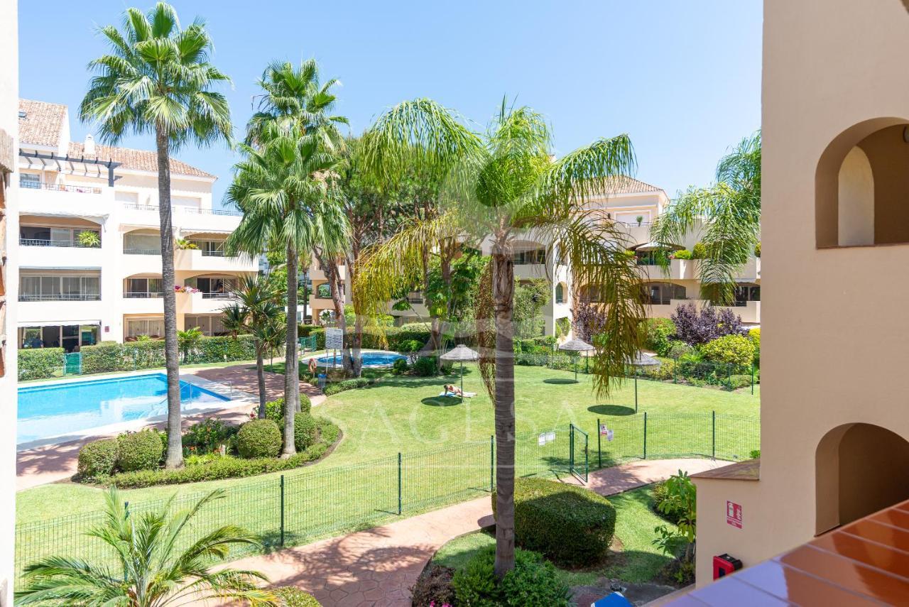 Hacienda Playa Lägenhet Marbella Exteriör bild