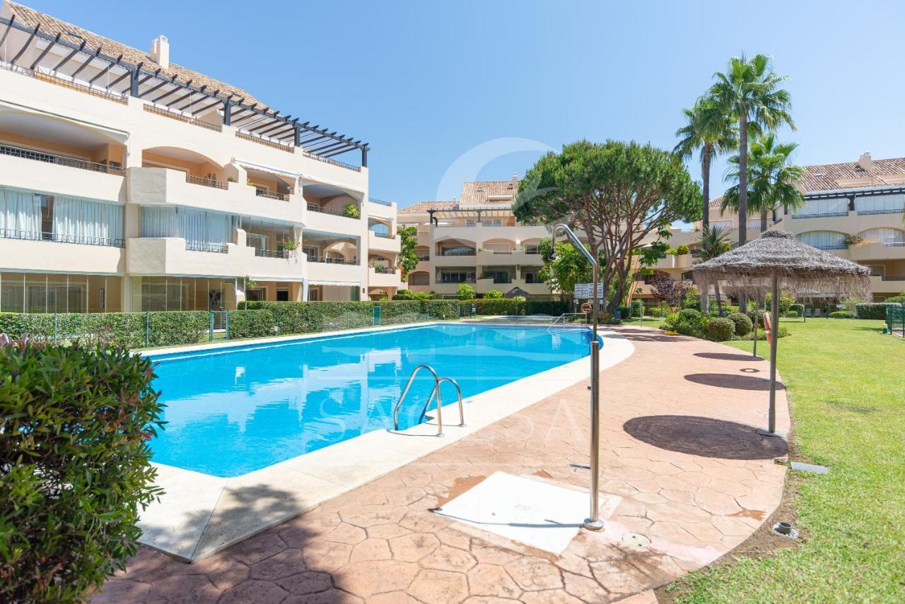 Hacienda Playa Lägenhet Marbella Exteriör bild