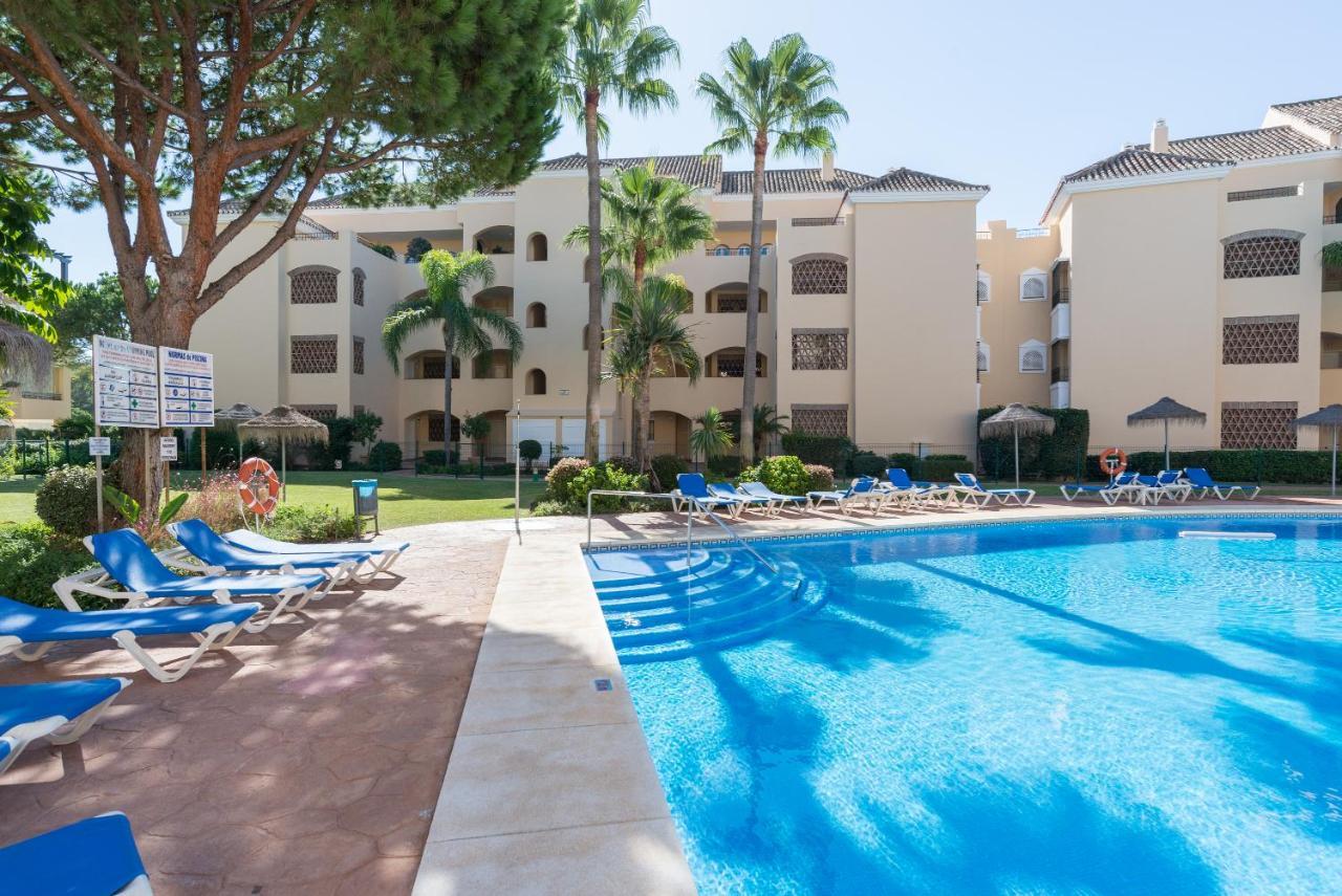 Hacienda Playa Lägenhet Marbella Exteriör bild