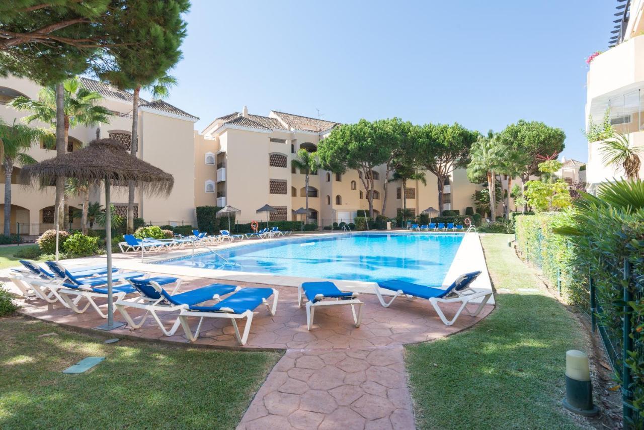 Hacienda Playa Lägenhet Marbella Exteriör bild