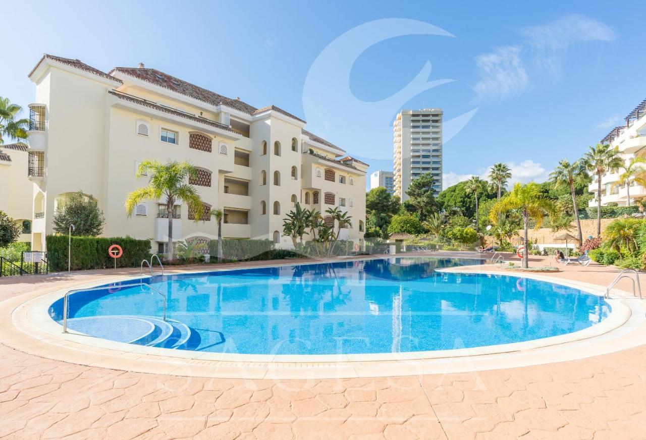 Hacienda Playa Lägenhet Marbella Exteriör bild