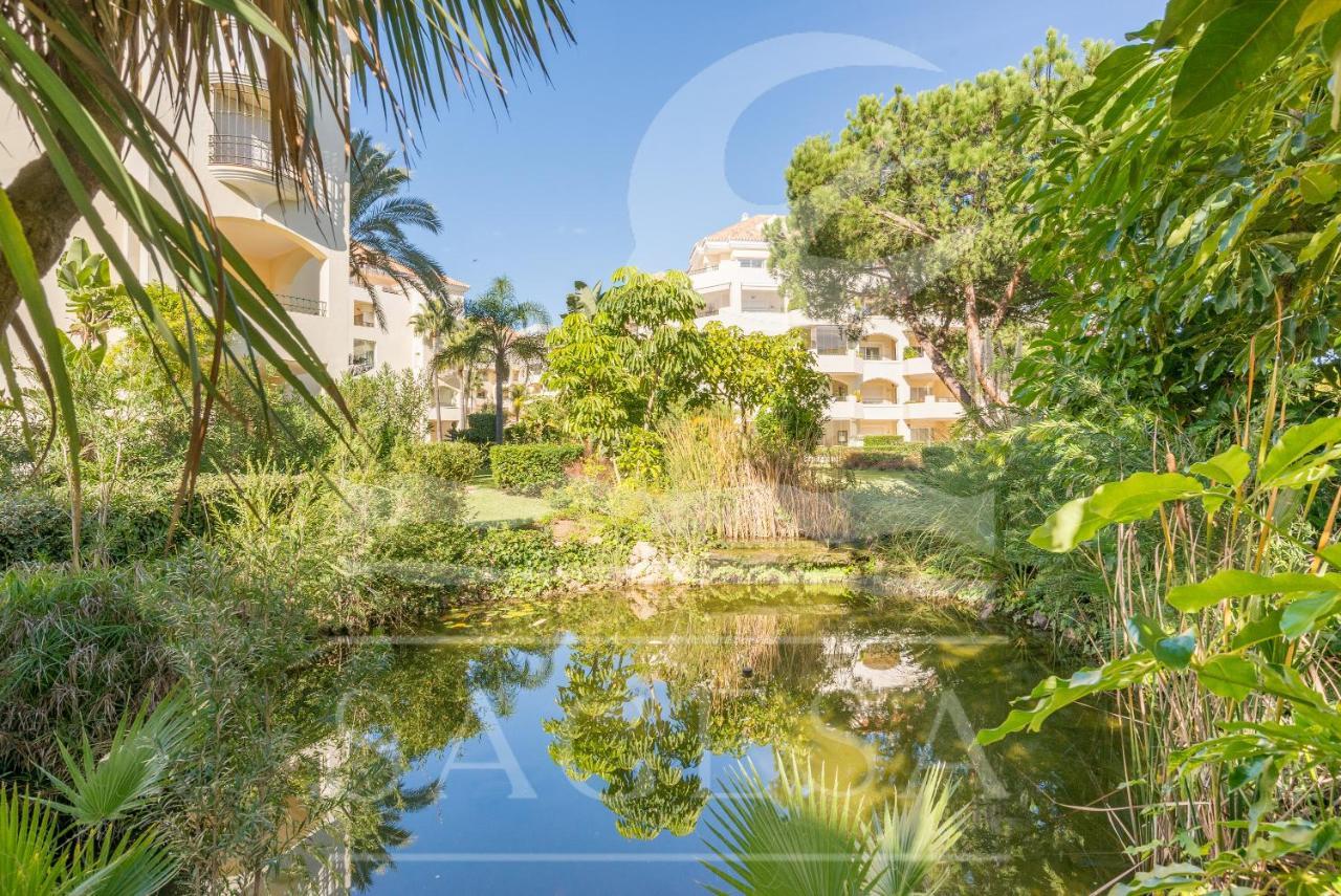 Hacienda Playa Lägenhet Marbella Exteriör bild