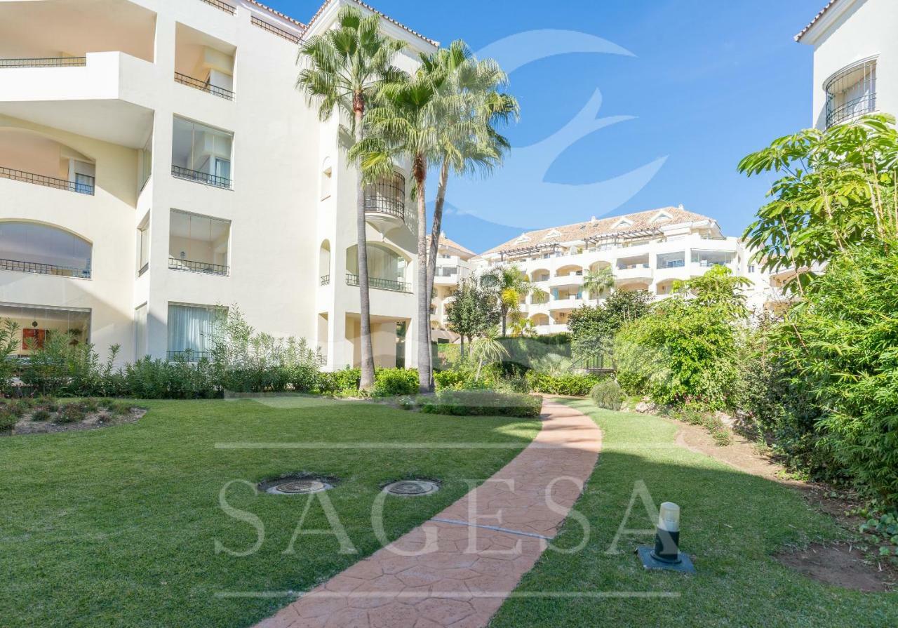Hacienda Playa Lägenhet Marbella Exteriör bild