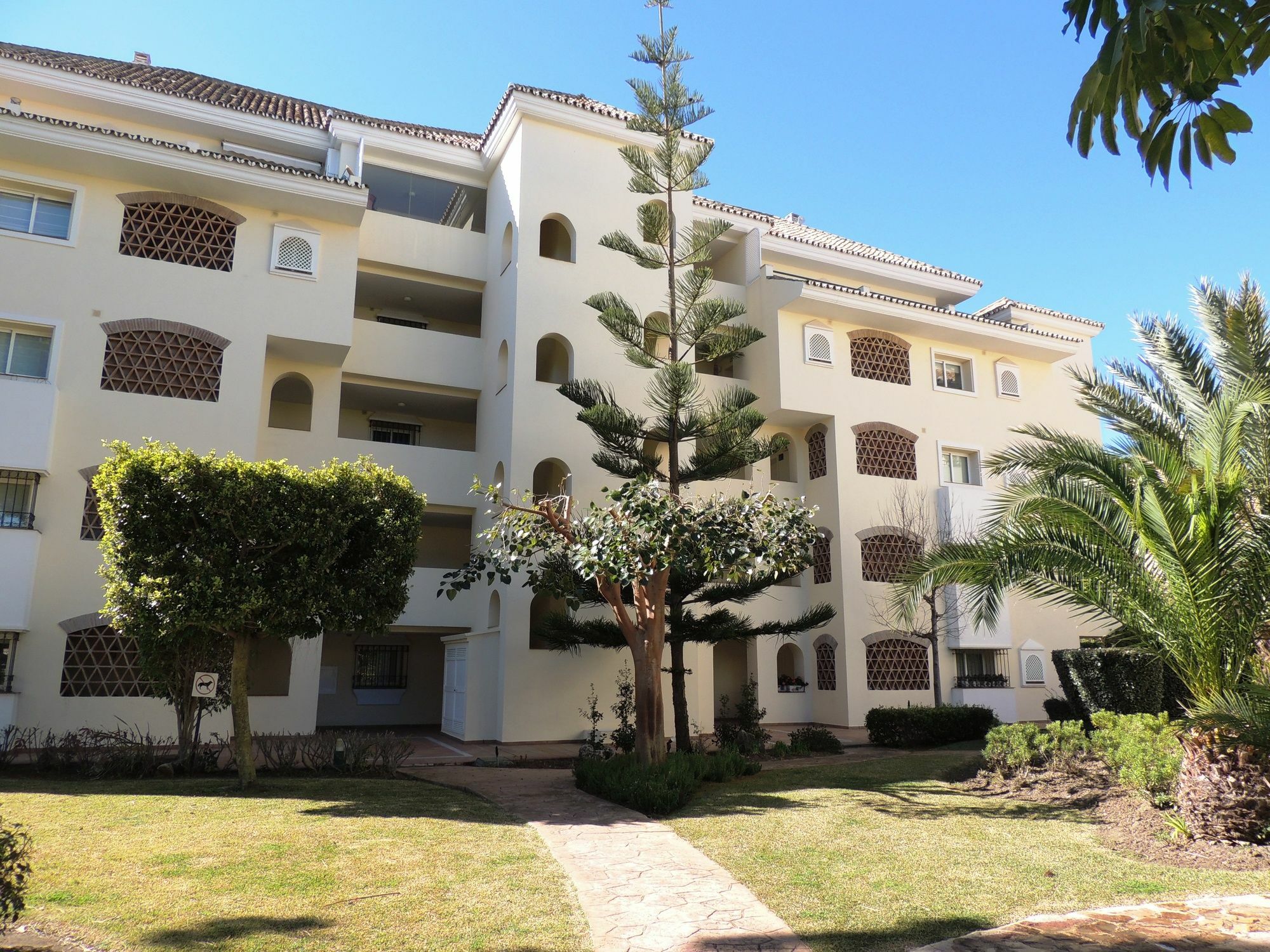 Hacienda Playa Lägenhet Marbella Exteriör bild